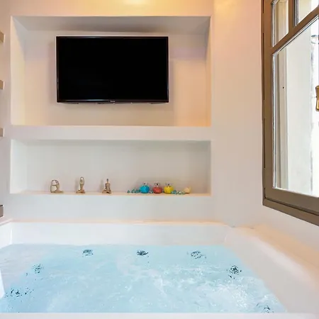 Апартаменти East Seafront *